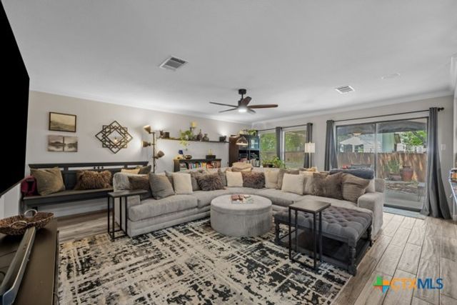 1187 Forest Bluff Trail, Round Rock, TX 78665