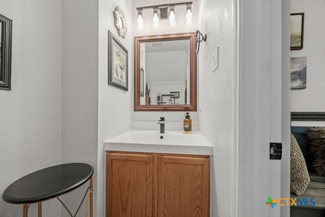 1187 Forest Bluff Trail, Round Rock, TX 78665