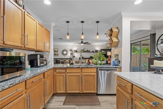 1187 Forest Bluff Trail, Round Rock, TX 78665