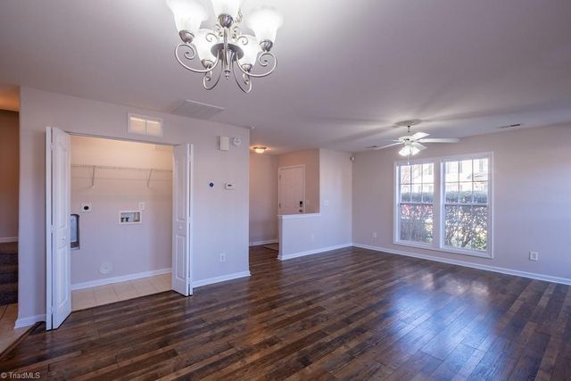 101 Williams Way, Kernersville, NC 27284