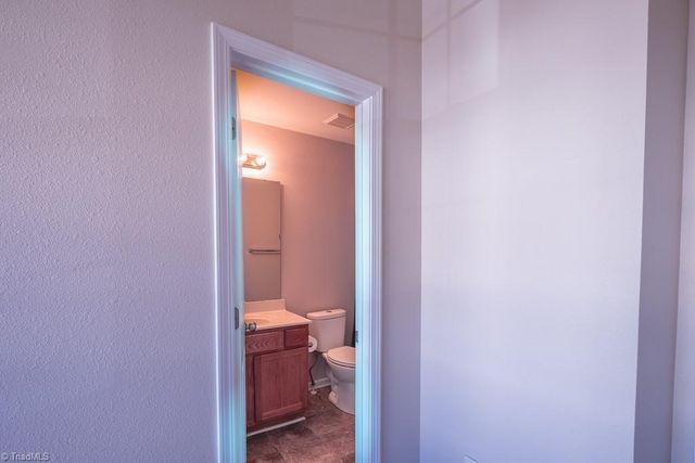 101 Williams Way, Kernersville, NC 27284