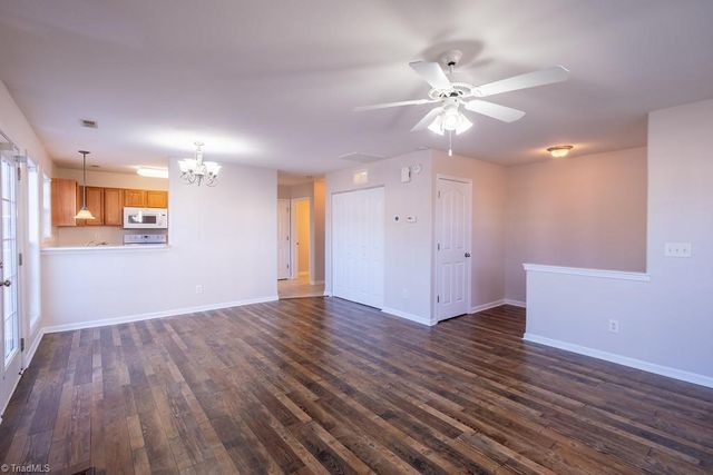 101 Williams Way, Kernersville, NC 27284