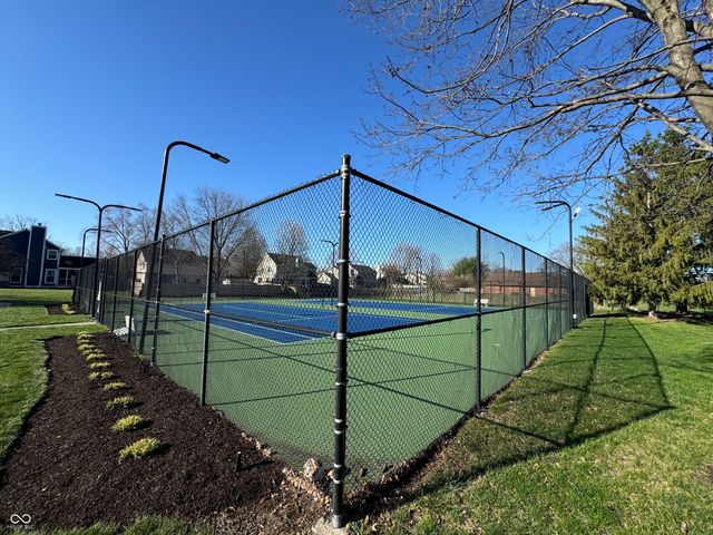 11289 Tufton Street, Fishers, IN 46038