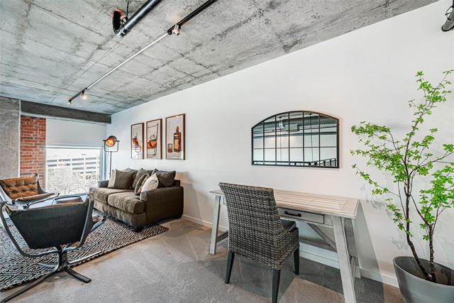 2000 Bagby St 5406, Houston, TX 77002
