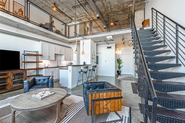 2000 Bagby St 5406, Houston, TX 77002