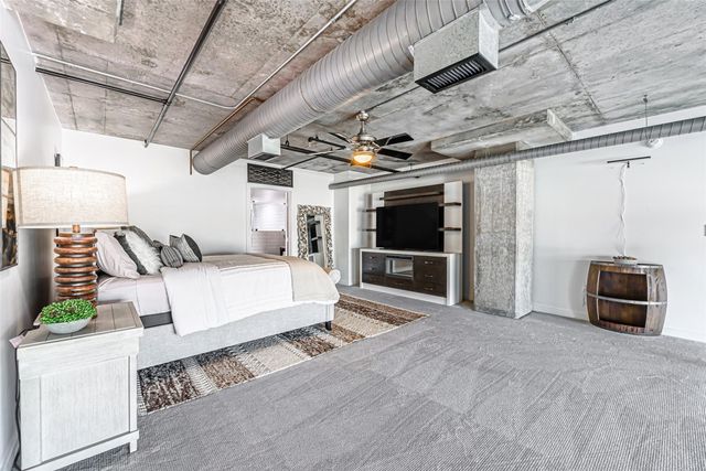 2000 Bagby St 5406, Houston, TX 77002