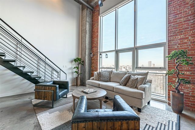 2000 Bagby St 5406, Houston, TX 77002