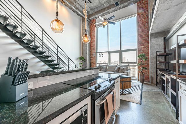 2000 Bagby St 5406, Houston, TX 77002