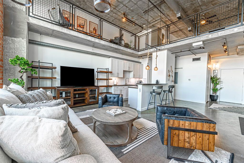 2000 Bagby St 5406, Houston, TX 77002