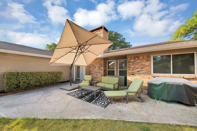 5 Merrie Circle, Richardson, TX 75081