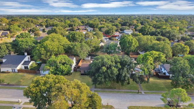 5 Merrie Circle, Richardson, TX 75081