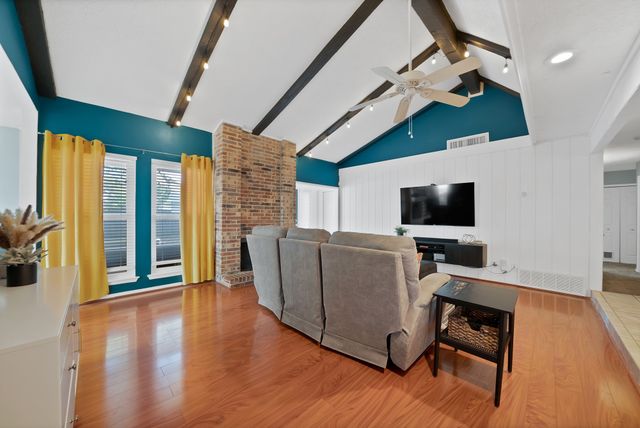 5 Merrie Circle, Richardson, TX 75081