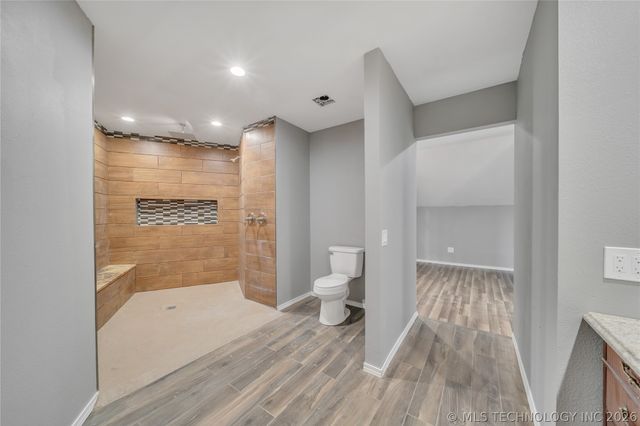 2229 N Cocomo Loop, Mannford, OK 74044