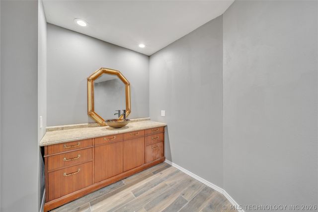 2229 N Cocomo Loop, Mannford, OK 74044