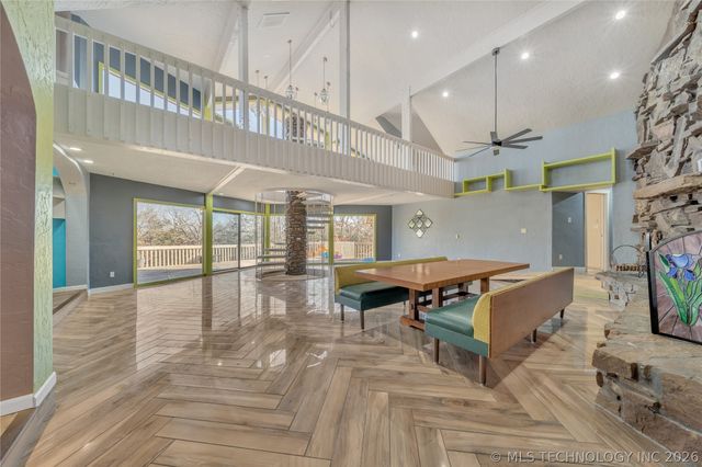 2229 N Cocomo Loop, Mannford, OK 74044