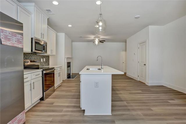 1906 Victoria Road, Conyers, GA 30013