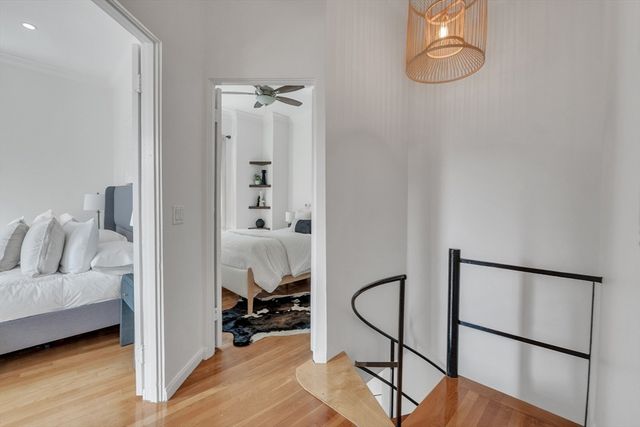 17 Cazenove St 404B, Boston, MA 02116