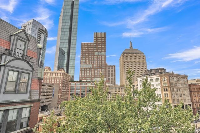 17 Cazenove St 404B, Boston, MA 02116