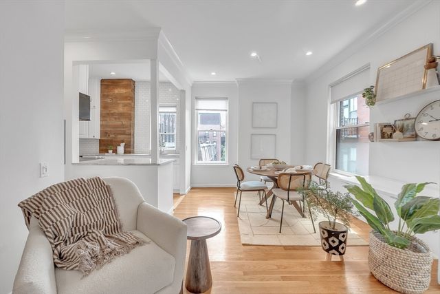 17 Cazenove St 404B, Boston, MA 02116