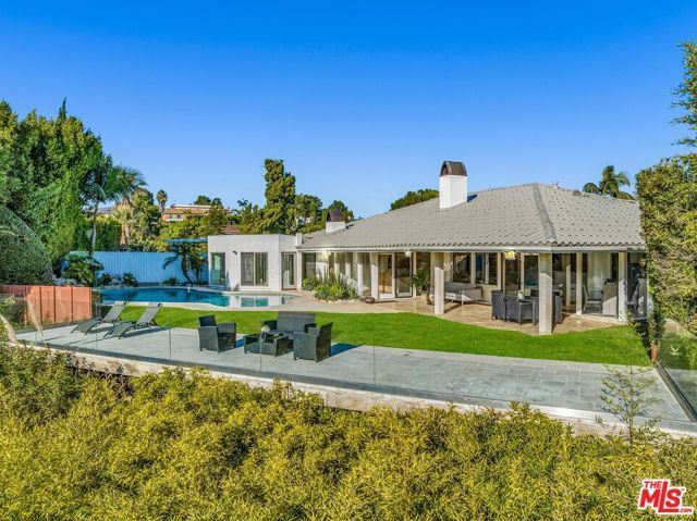 2177 Summitridge Drive, Beverly Hills, CA 90210