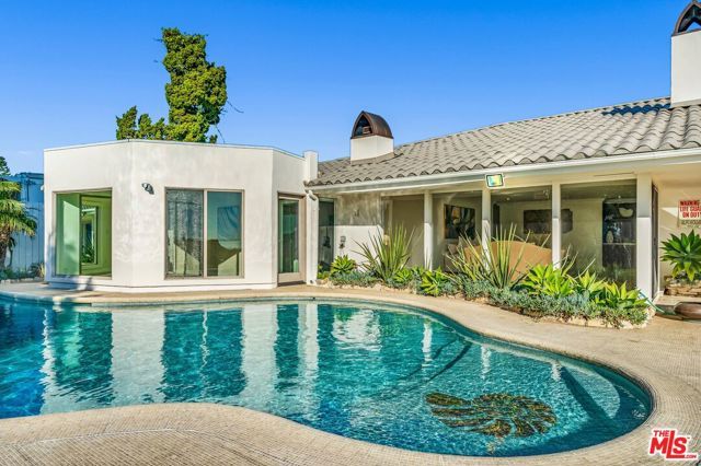 2177 Summitridge Drive, Beverly Hills, CA 90210