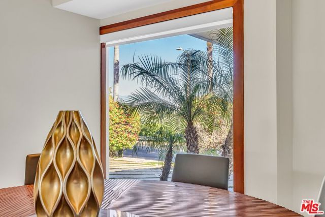 2177 Summitridge Drive, Beverly Hills, CA 90210