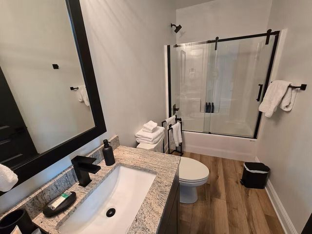 65 Gracie Lane, Russell Springs, KY 42642