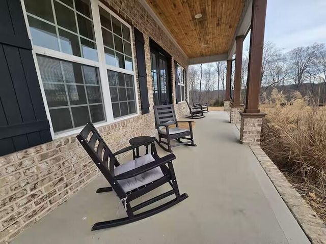 65 Gracie Lane, Russell Springs, KY 42642