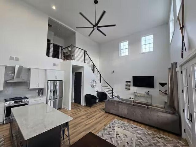 65 Gracie Lane, Russell Springs, KY 42642