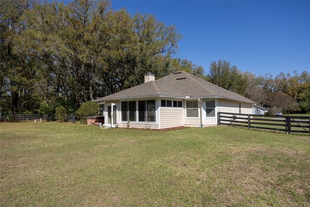 21073 NW 167TH PLACE, High Springs, FL 32643