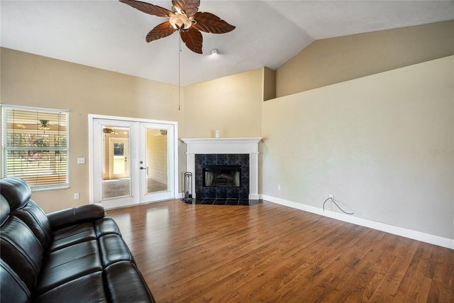 21073 NW 167TH PLACE, High Springs, FL 32643