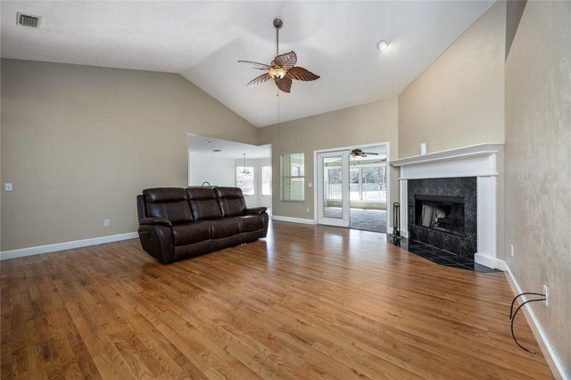 21073 NW 167TH PLACE, High Springs, FL 32643