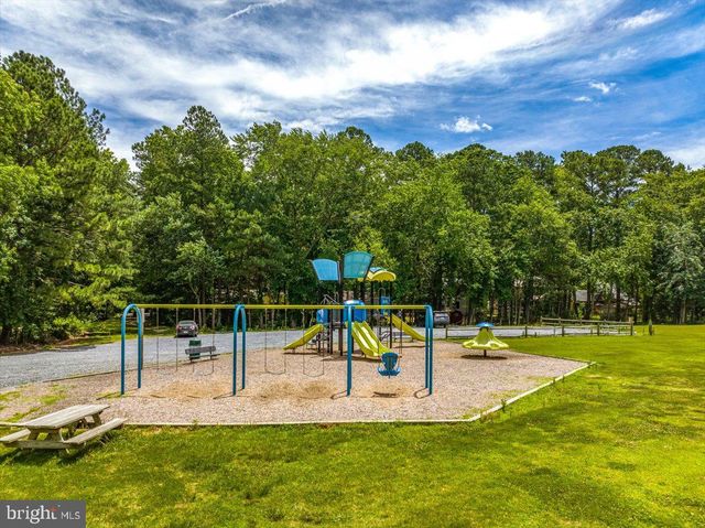 4 PREAKNESS DR, Ocean Pines, MD 21811