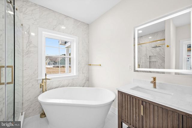 4 PREAKNESS DR, Ocean Pines, MD 21811