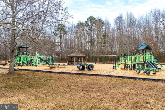 4 PREAKNESS DR, Ocean Pines, MD 21811