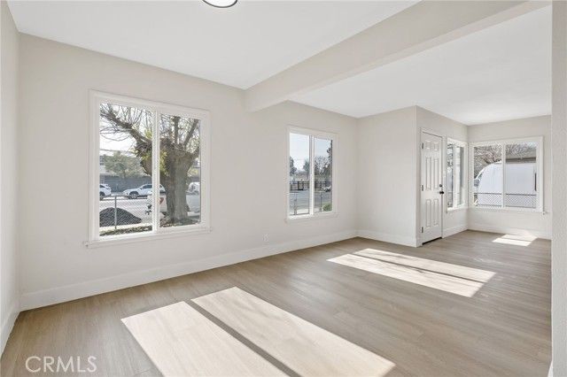 412 E Fairview Road, Bakersfield, CA 93307