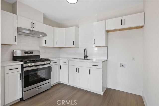 412 E Fairview Road, Bakersfield, CA 93307