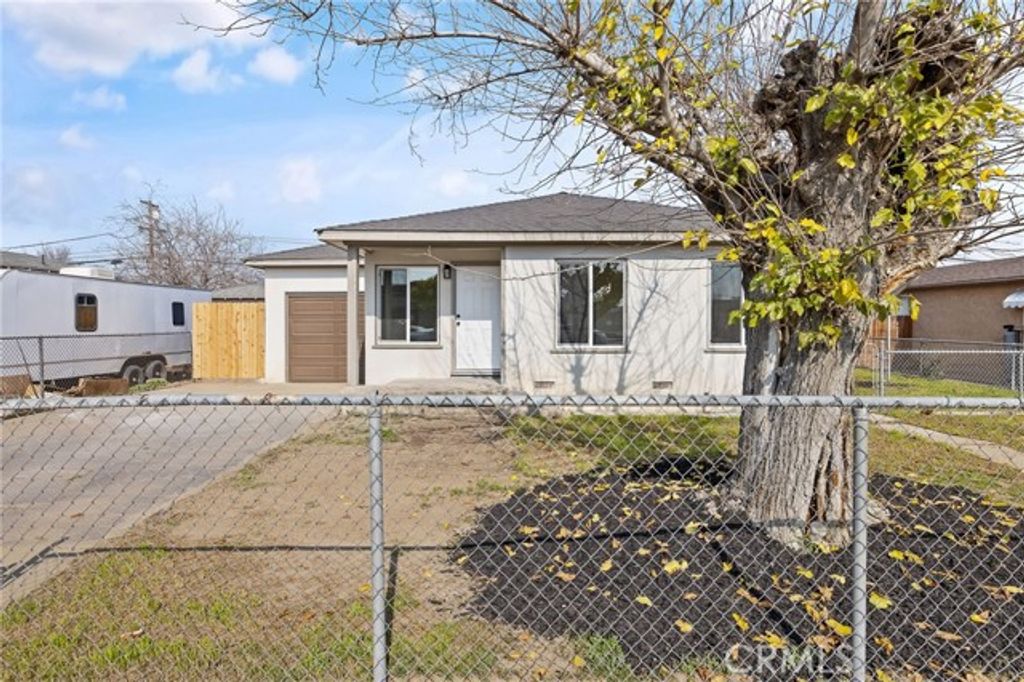412 E Fairview Road, Bakersfield, CA 93307