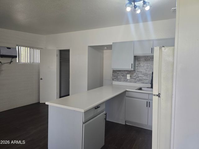 1033 S Mariana Street, Tempe, AZ 85281