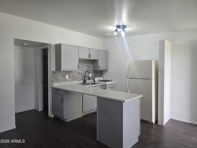 1033 S Mariana Street, Tempe, AZ 85281
