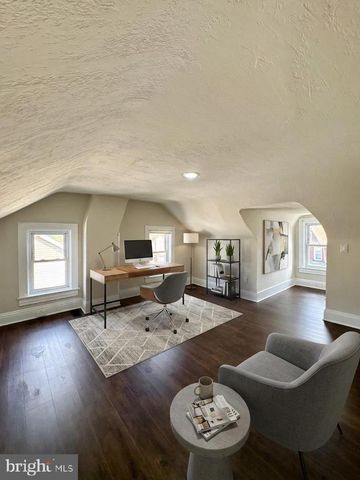 2002 FORSTER ST, Harrisburg, PA 17103