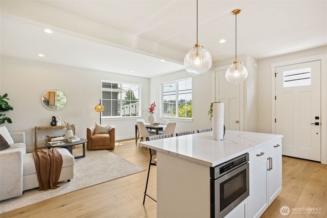 4146 3rd Avenue NW, Seattle, WA 98107