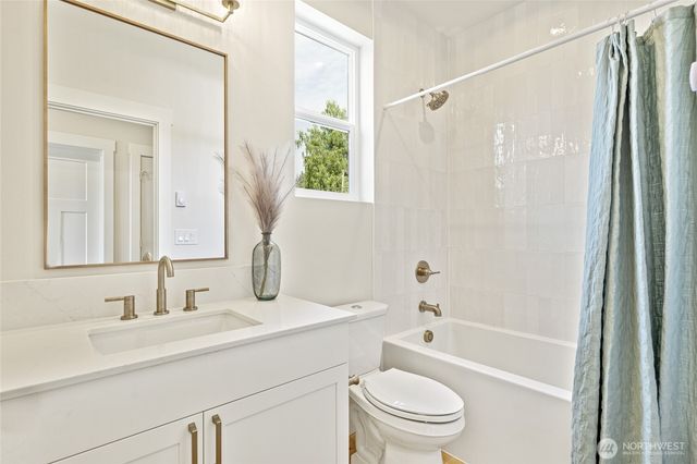 4146 3rd Avenue NW, Seattle, WA 98107