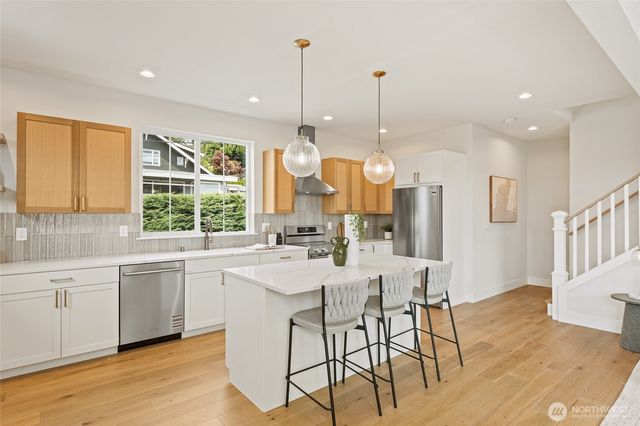 4146 3rd Avenue NW, Seattle, WA 98107