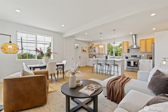 4146 3rd Avenue NW, Seattle, WA 98107