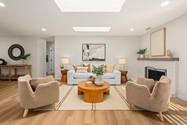 15103 Amso Street, Poway, CA 92064