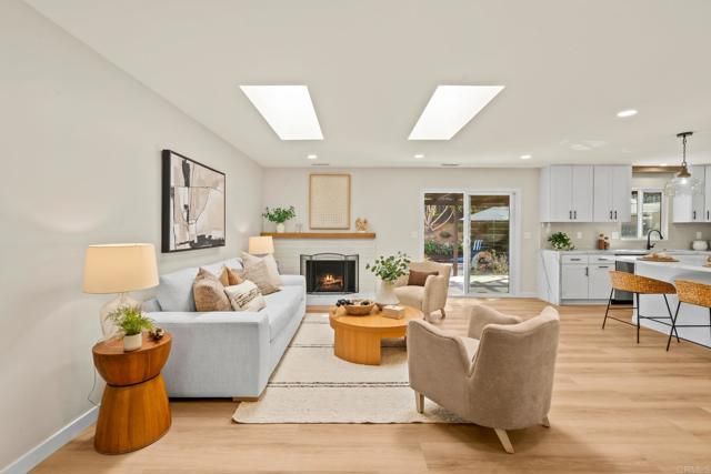 15103 Amso Street, Poway, CA 92064