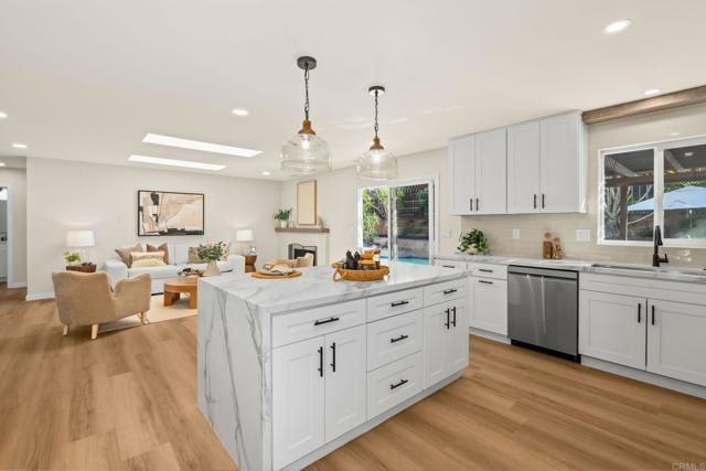 15103 Amso Street, Poway, CA 92064