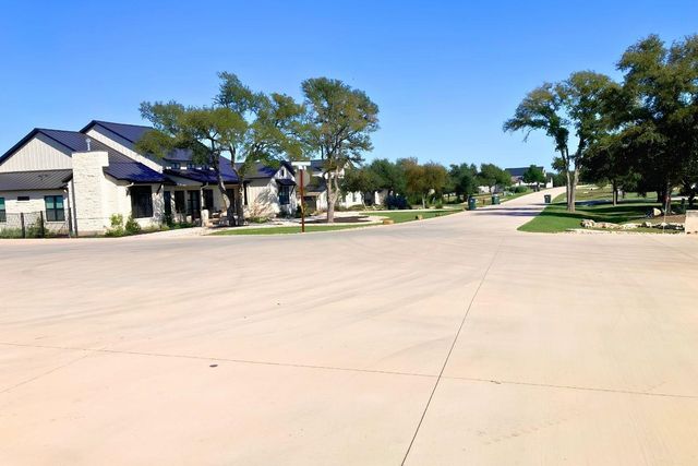 167 Gaucho WAY, Dripping Springs, TX 78620
