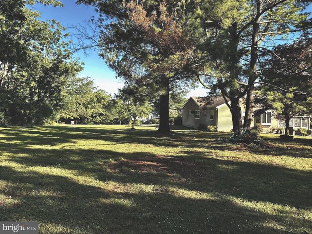 4804 MANOR WAY, East Greenville, PA 18041